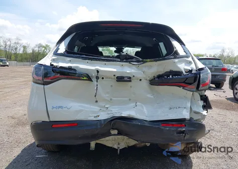 2024 Honda Hr-V Awd Sport/Awd Sport W/O Bsi z USA, uszkodzony, nr VIN 3CZRZ2H59RM725996